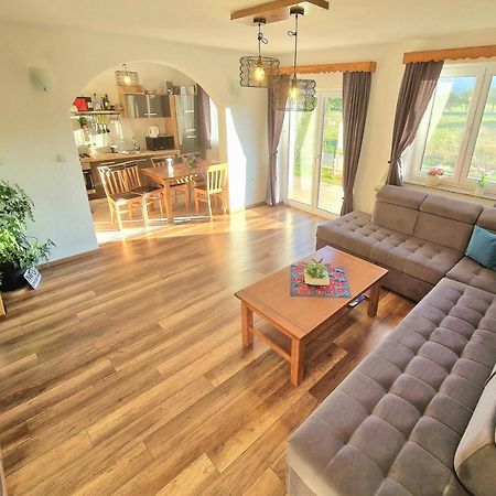 Holiday Home Melani Sinac Esterno foto