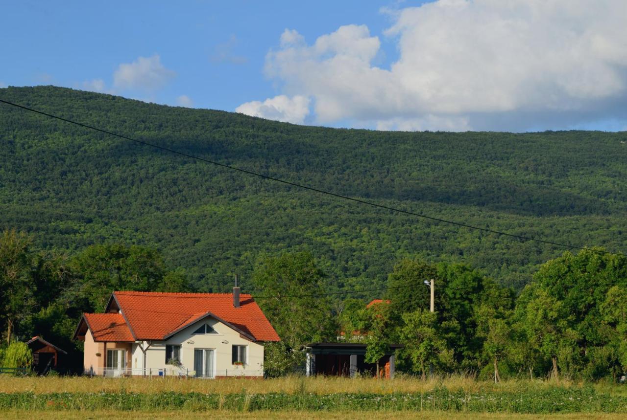Holiday Home Melani Sinac Esterno foto